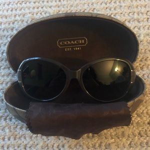 🌸 Coach Sunglasses 🌸